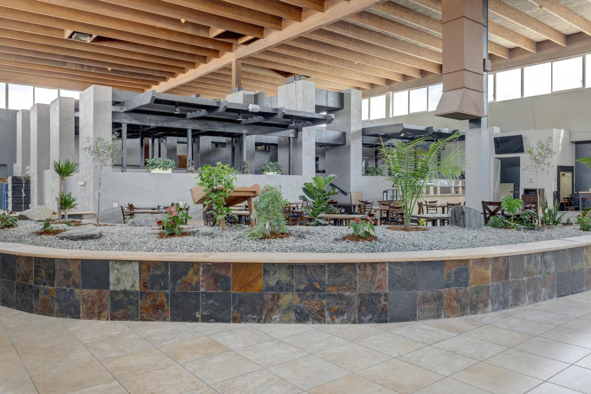 Riverside Hotel Casper Exterior photo